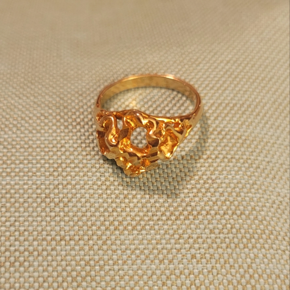 Vintage cocktail ring